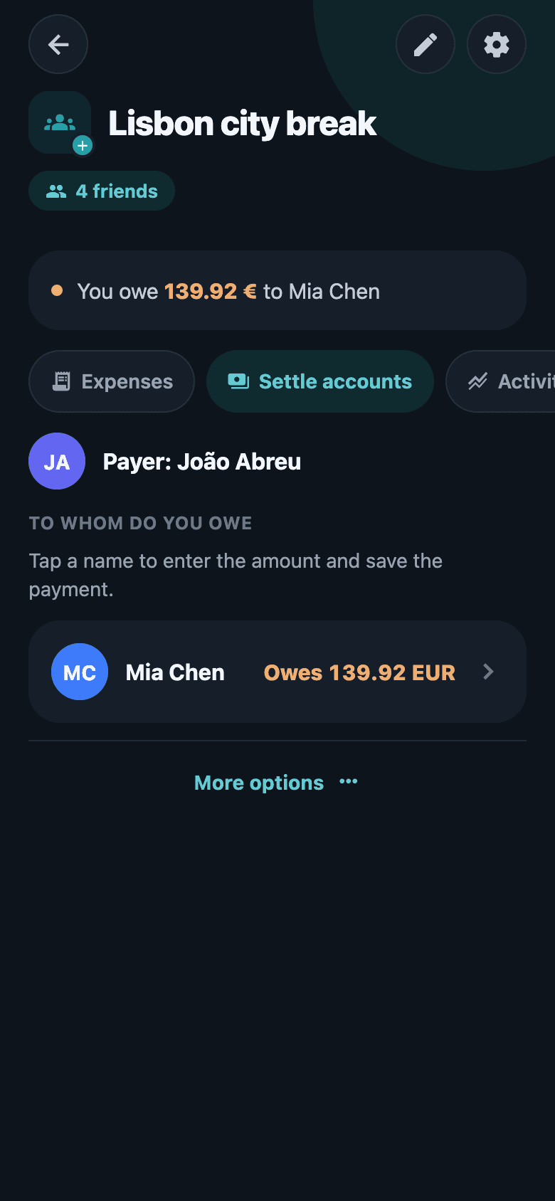 The Settle up screen, listing the payments that clear the group
